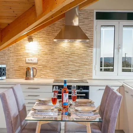 Mimoza's Appartement *