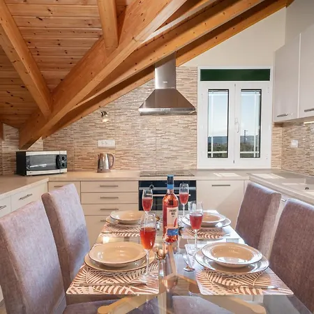 Mimoza's Appartement *